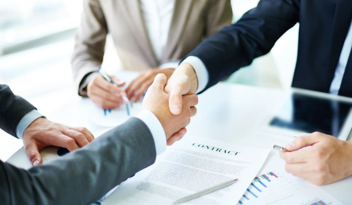 Cómo actuar si el deudor exige renegociarlo todo